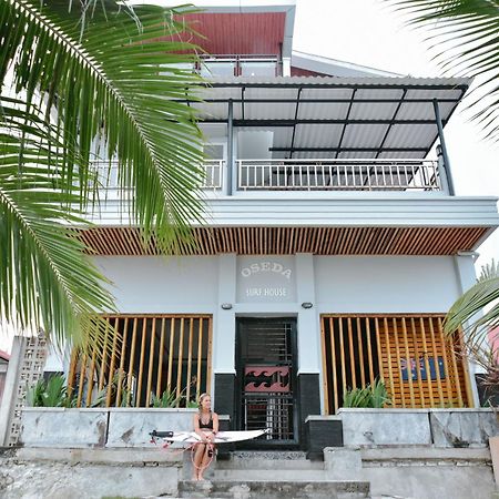 Готель Oseda Nias Surf House Hilibotodane Екстер'єр фото