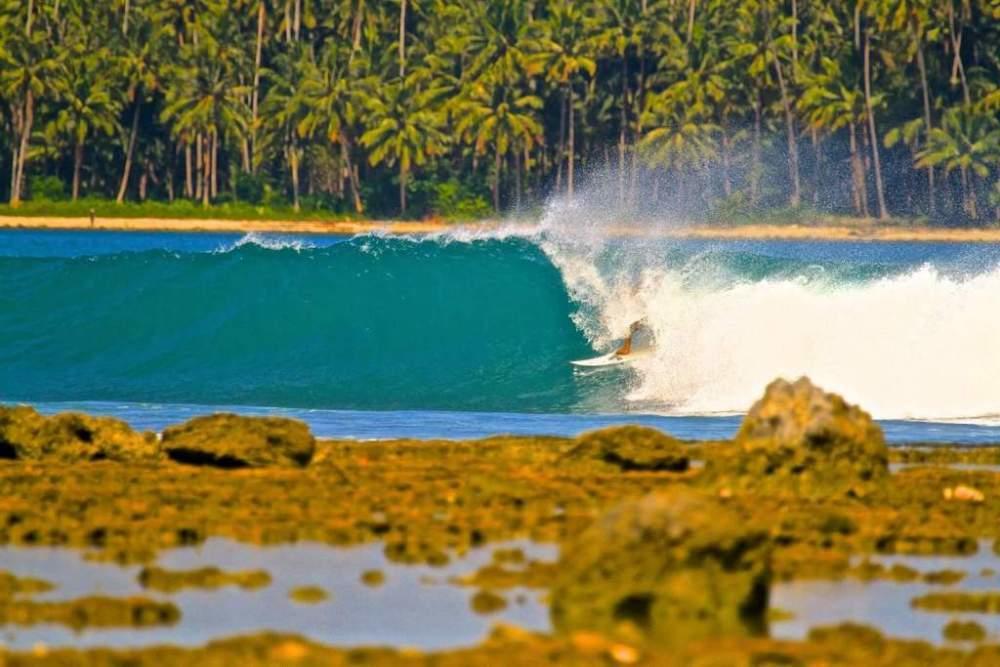 Готель Oseda Nias Surf House Hilibotodane Екстер'єр фото
