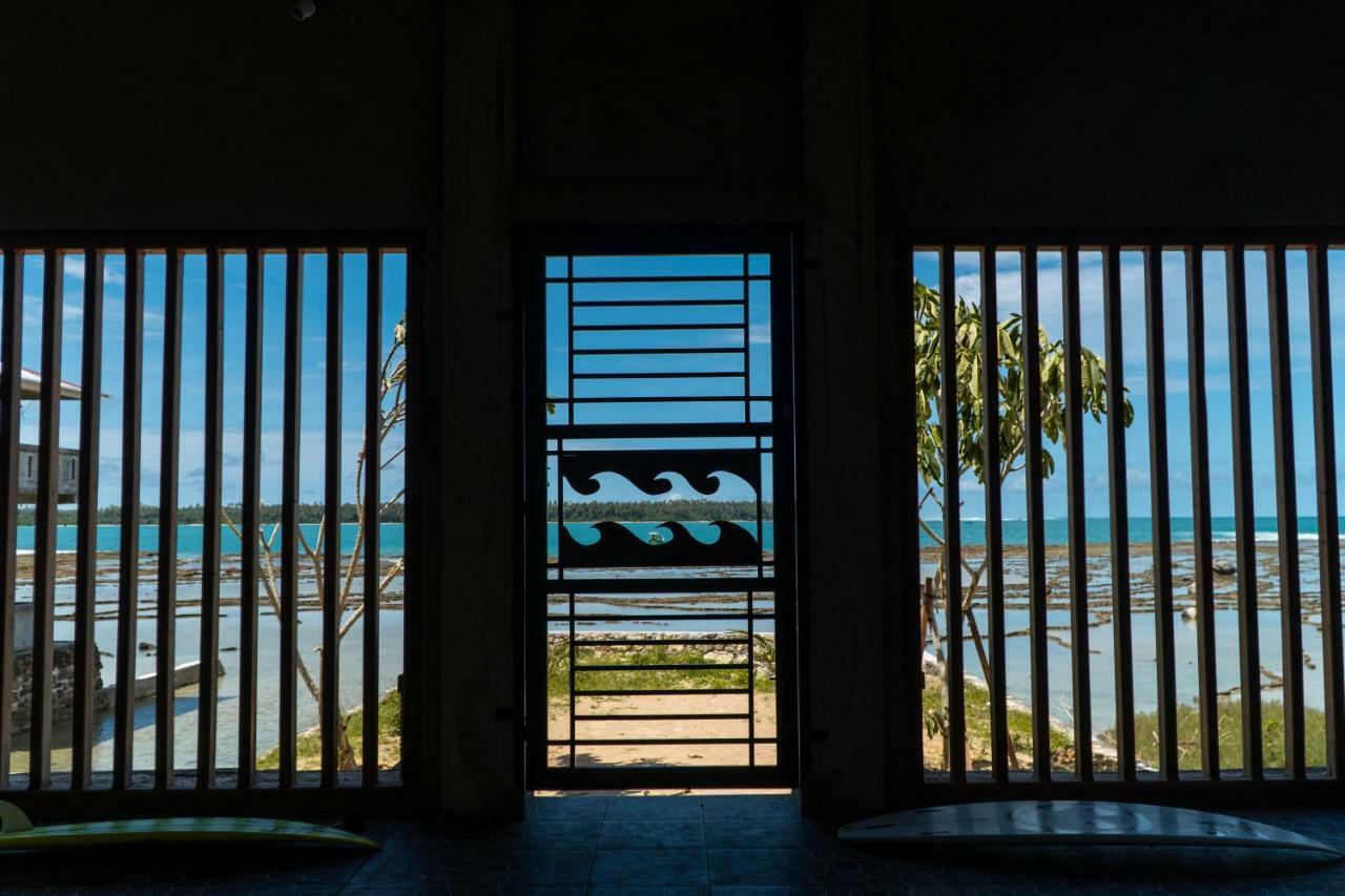 Готель Oseda Nias Surf House Hilibotodane Екстер'єр фото