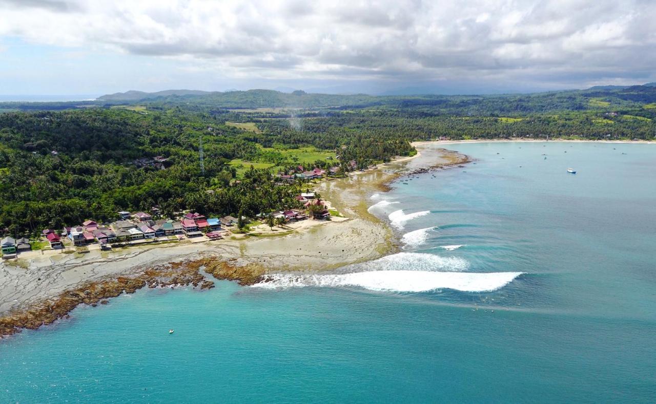 Готель Oseda Nias Surf House Hilibotodane Екстер'єр фото